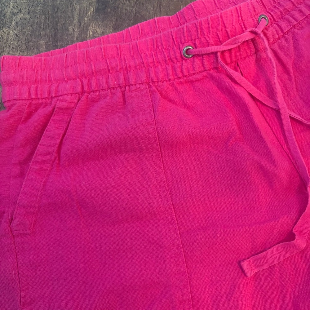 GAP Hot Pink LINEN Blend Pull On Shorts! Excellent condition! Pockets! Medium - Picture 3 of 10